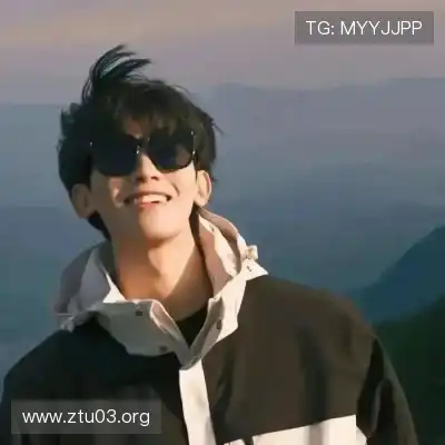 伍煦羿